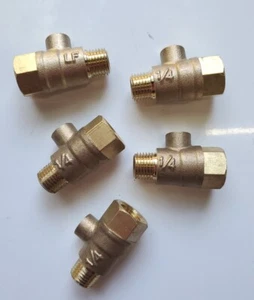 Lote de 5 NPT 1/4"" X 1/4"" - Cock de prueba de latón sin plomo con ranura para prevenir el reflujo PVB - Imagen 1 de 3