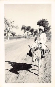 Pakistan - Donkey rider - REAL PHOTO - Publ. unknown - Picture 1 of 2