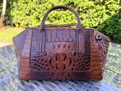 Bolsa satchel Brahmin Melbourne a qualquer momento mini bolsa marrom crocodilo em relevo bolsa rara - Imagem 1 de 4