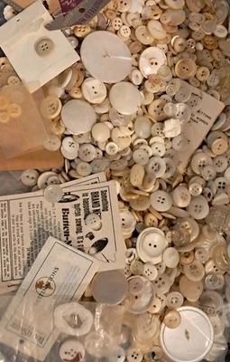 BOLSO DE AGARRE Blanco Beige Botones Off White Madreperla Lote 13 OZ Varios LEER Foto 1 de 4