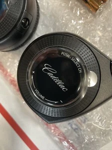 2021 Escalade / ESV OEM GM headphones, ONLY WORK WITH 2021 12.6in Touch Screens. - Bild 1 von 6