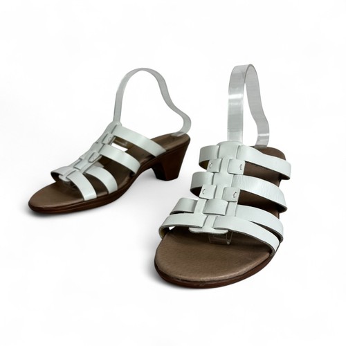 Sandali Clarks bianchi Leisa Field comodi slide taglia 10 tacco M