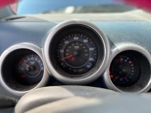 2003 2004 2005 2006 Honda Element Instrument Guage Cluster Speedometer OEM - Picture 1 of 1