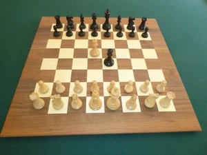 Repro 1880s-90s Lasker Staunton Pattern Ebony & Boxwood 3.75" King - Picture 1 of 5