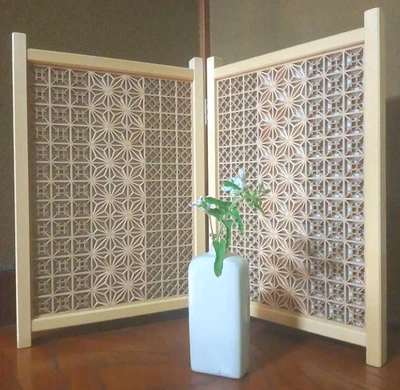 Panel plegable partición de pantalla de madera artesanal japonés Tsuitate Kumiko H20,3 x 26,8 pulgadas Foto 1 de 4