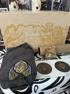 Loot Crate The Elder Scrolls Skyrim Sealed Rare 1st Box Ever Produced INCOMPLETE - Picture 1 of 7