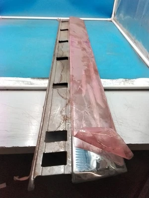 Genuine GM Lower Molding 1991-94 Buick Park Avenue LH - Image 1 of 2