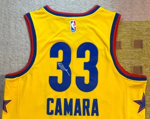 Toumani Camara signed Autogramm 2025 NBA Rising Stars Trikot Dayton Flyers - Bild 1 von 4