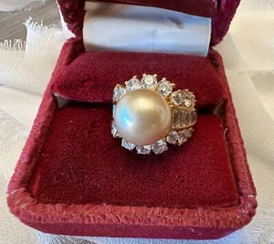 Anillo Vintage Colección Alejandría Imitación Perla y Estrás Tono Dorado Talla 6 - Imagen 1 de 8