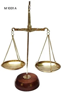 Antique Brass Polished Balance Scale with Wooden Base Apothecary Jewelry NEW - Picture 1 of 1