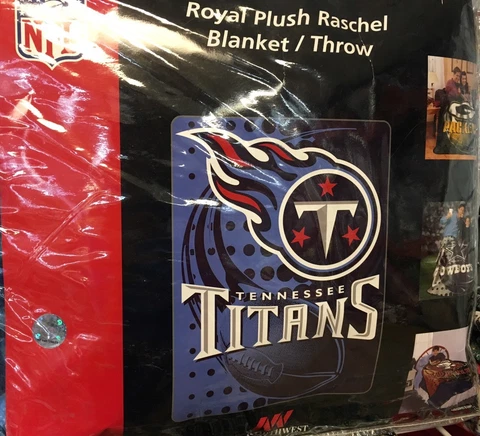 BRAND NEW OFFICIAL NFL TENNESSEE TITANS TWIN SIZE ACRYLIC 60X80 BLANKET Cover