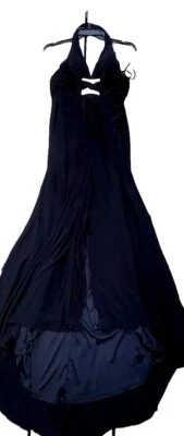 Long Black Halter Stretchy Formal Dress Homecoming Prom Formal Juniors Size M - Image 1 of 4