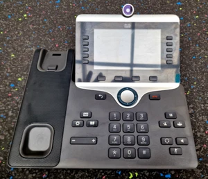 Cisco ' CP-8811 IP Phone ' VoIP With 5 lines & PoE Multi Platform New *Base Only - Picture 1 of 8