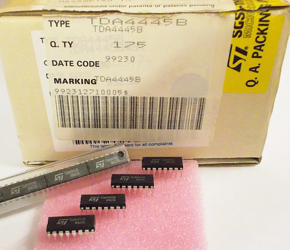 3 pieces TDA4445B SOUND IF AMPLIFIER = TDA4445A + AM DEMUDOLATOR NEW ~ - Image 1 of 4