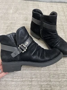 Baretraps Black Booties Womens Buckle Chrisa Shoes Sz 6.5 Ankle Length Zip up - Picture 1 of 10