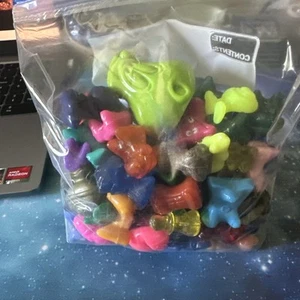 Lot Of 79 Crazy Bones - Picture 1 of 8