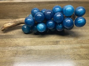 Vintage Lucite 1960's Acrylic Large Grapes Cluster Blue - Picture 1 of 4