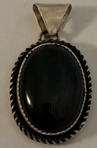Collar Colgante DE COLECCIÓN Plata Esterlina NATIVO AMERICANO Ónix Negro HECHO A MANO EB - Imagen 1 de 8