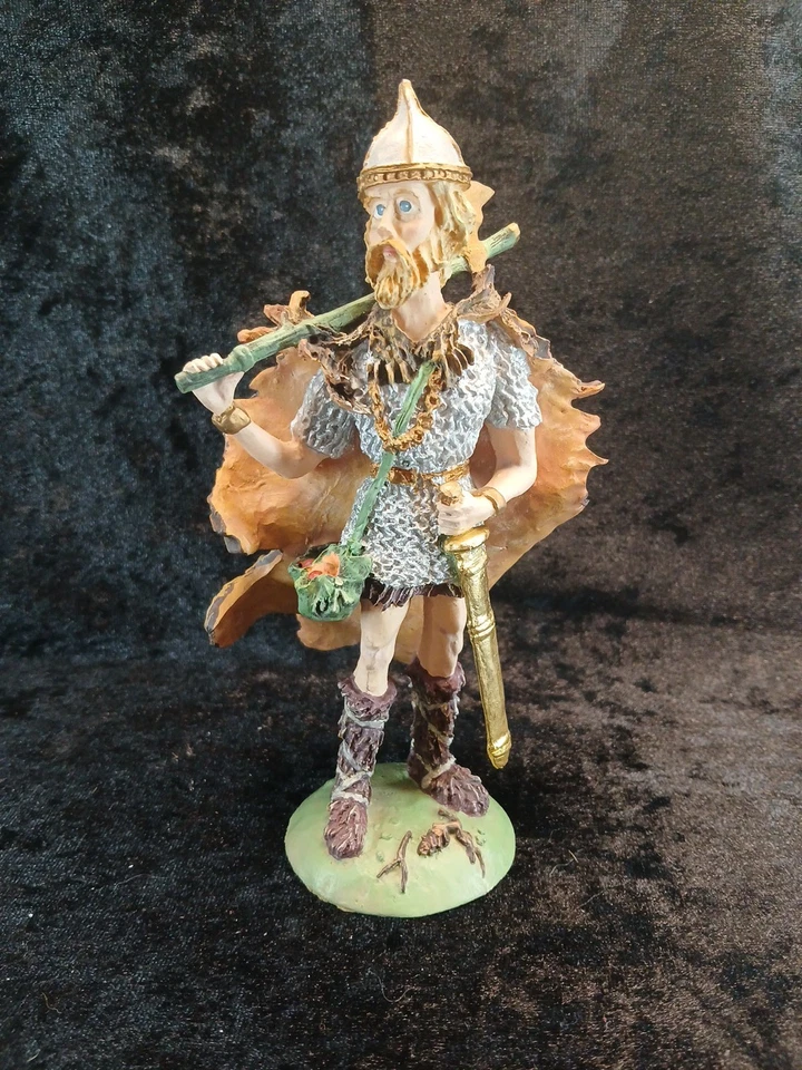 Royale Duncan Figurine History Of Santa 6.5 Inches Tall - Image 1 of 4