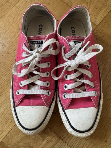 Converse decolte in tela rosa con lacci bambina donna taglia 5 uk ottime condizioni.