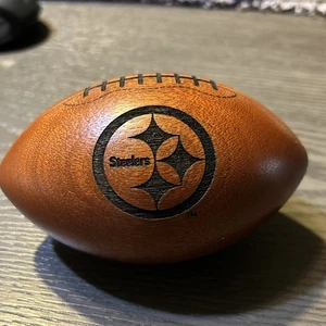 🔥🔥 Pittsburgh Steelers 5” fútbol americano de madera - Imagen 1 de 5