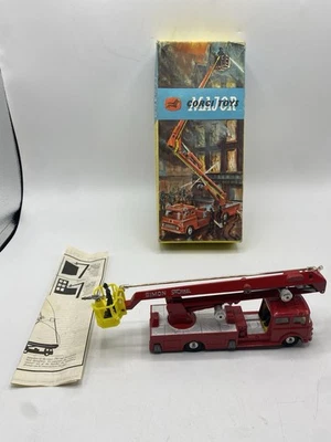 Camión de bomberos de snorkel Simon CORGI Major 1127 de colección con caja e instrucciones Foto 1 de 4