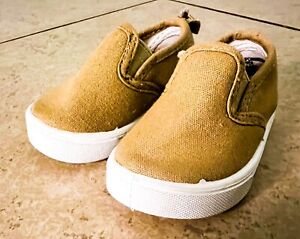 Garanimals Brown Slip On Baby Shoes Size 2