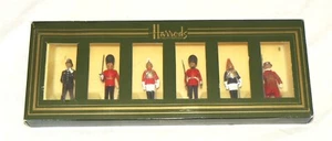 Britains Harrods 5471 Six British Ceremonial Figures Beefeater Policeman Guards - Picture 1 of 1