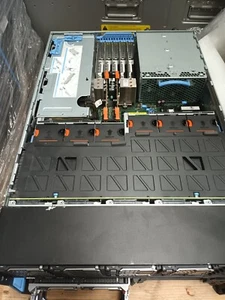 Dell PowerEdge VRTX Chassis w 6x1.2Tb sas 2.5" and 12 x2 Tb Sas 2.5"/NO RAILS - Bild 1 von 5