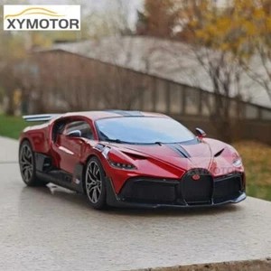 Bugatti Divo Bburago 1/18 Diecast Car Model Roadster Toys & Collection Red:Gray - Picture 1 of 14