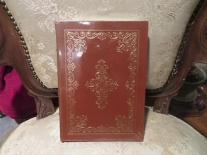 THE EASTON PRESS- Anton Chekhov-Two Plays The Cherry Orchard /Three Sister SEAL - Imagen 1 de 3
