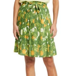Modcloth A-line Swing Belted Skirt Floral Pleated Green White Oramhe Sz 2X - Picture 1 of 8