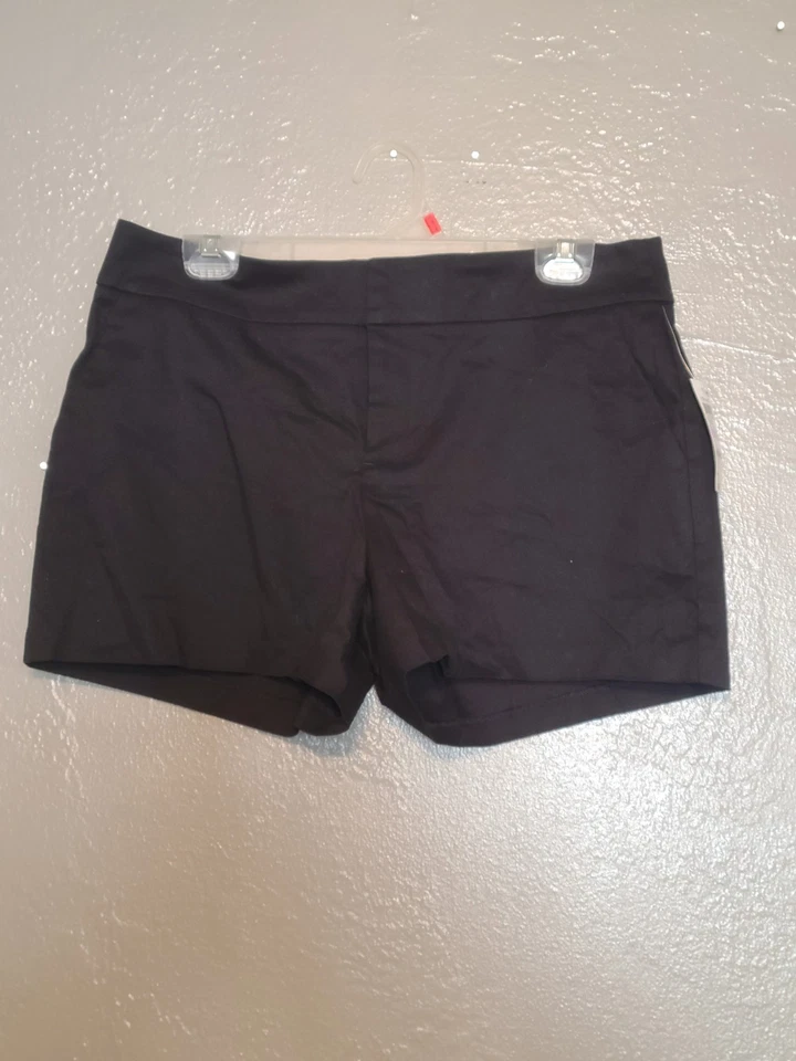 Pantalones cortos negros para mujer Madison Jules nuevos con etiquetas talla 6 chinos de tiro medio con bolsillos delanteros Foto 1 de 4