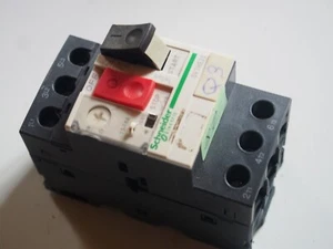 Disjoncteur thermique SCHNEIDER GV2 ME20 13-18A  - Picture 1 of 3
