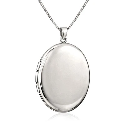 Plain sterling silver oval locket pendant necklace with 18" chain in gift box - Image 1 of 4