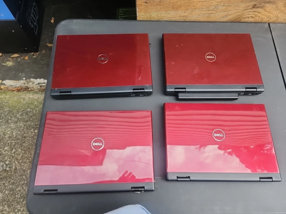 Dell Vostro 1520 15" Laptop Intel Core 2 Duo 4GB RAM-MZ Lot Of 4 Laptops - Parts - Image 1 of 4