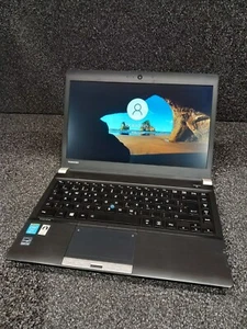*TOSHIBA PORTEGE-R30-A-191, 8GB, 256GB, WIN10 Pro, QWERTZ, 6F034332H, Schaden - Bild 1 von 10