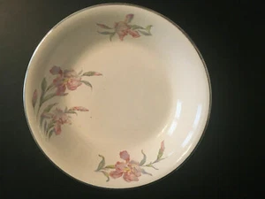 Universal Cambridge Iris Camwood Ivory 7 7/8" soup bowl platinum trim ice cream - Picture 1 of 4