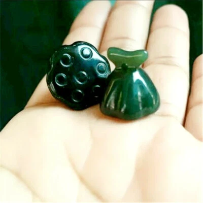 Antique Hetian Jade Lotus Lotus Root Sapphire Lotus Pendant Pendant 2Pc - Image 1 of 4