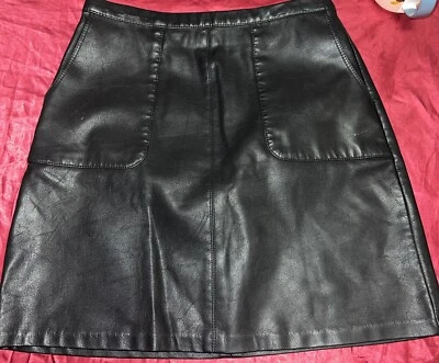Ladies New Look Black Skirt Size 6 (Faux Leather) - Image 1 of 2
