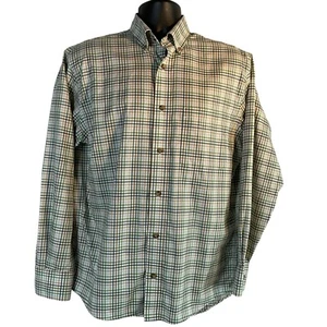 Cabelas Shirt Men’s Sz Medium Green Plaid Long Sleeves Button Up Wrinkle Fre - Picture 1 of 23