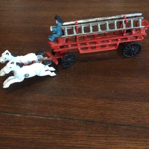 Cast Iron Horse Drawn Fire Wagon - Picture 1 of 10