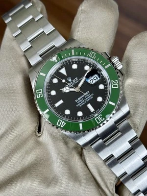 Rolex Submariner Date Kermit 41 mm bisel MKII 126610LV 2025 Foto 1 de 4