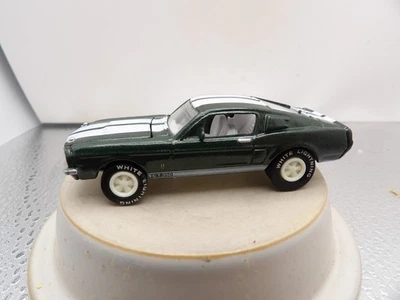 白色闪电 1967 年 SHELBY G.T. 350 JOHNNY Lightning MUSTANG 经典 1: 64 — 第 1/4 张图片