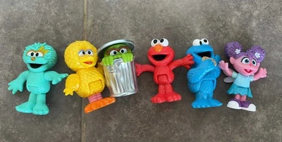 Sesame Street Posable Figures Rosita Abby Grouch cookie elmo 6 included - Image 1 of 3