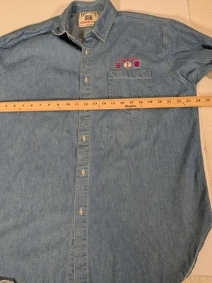 Camisa jeans Brockum vintage Pink Floyd tamanho XL - Imagem 1 de 4