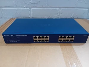 Netgear JGS524 v2 Gigabit Switch with No Bracket Netgear ProSafe JGS524  - Picture 1 of 3