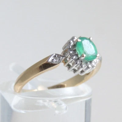 Schöner Smaragd Ring mit Diamanten besetzt / 585er Gelbgold 14 Karat - Bild 1 von 4