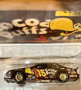 COCOA PUFFS Cereal Toy JOHNNY LIGHTNING NASCAR diecast DREAM CARS Race Car 1:64 - Picture 1 of 7