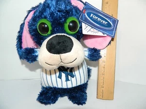 MLB NEW YORK YANKEES FLOPPY EAR DOG "TEDDY" BÄR NADELSTREIFEN GRÜNE AUGEN BLAU  - Bild 1 von 7
